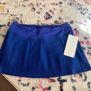 Lululemon pleat to street skirt, size 6, new with tags